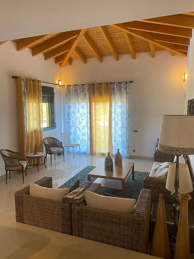 Private Villa Near Of The Beach Girona
